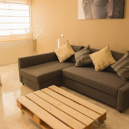 Ab Apartamentos Reding マラガ エクステリア 写真